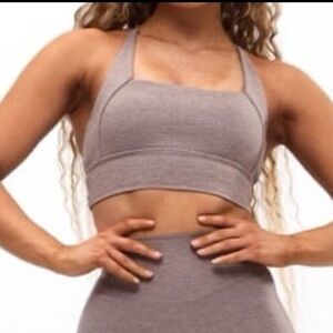 Buffbunny 🐰 dream Heather sports bra